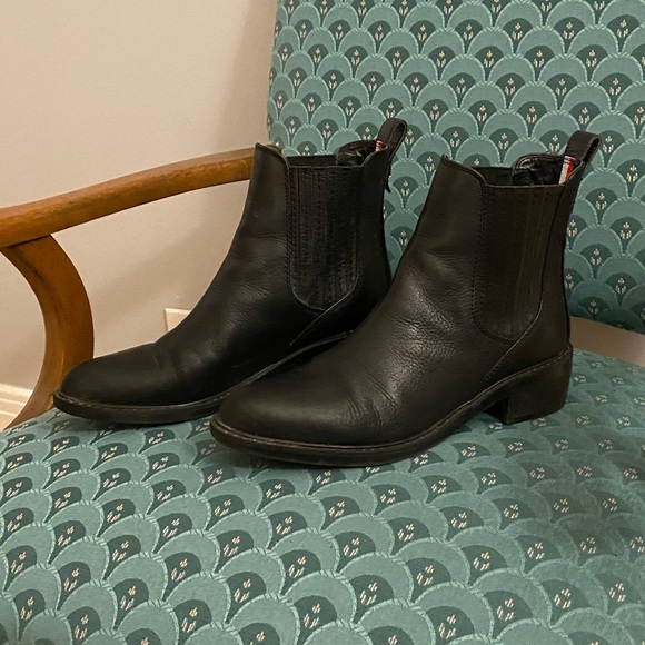 Tommy Hilfiger ankle boots - Picture 2 of 5